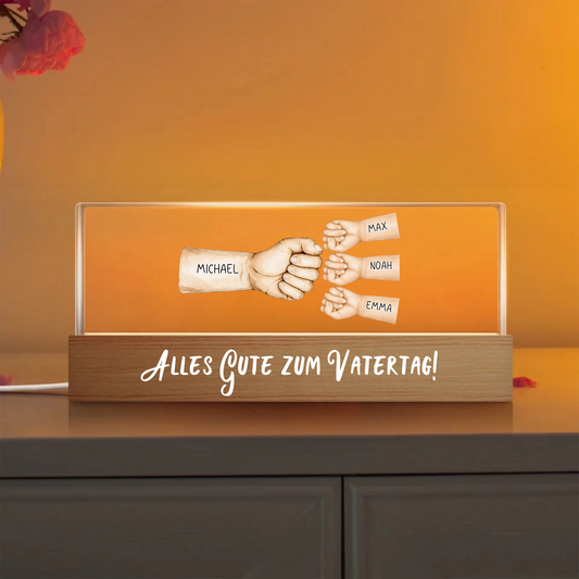 „Unser Rudel" – Personalisiertes Nachtlicht (inkl. Holzfuß)